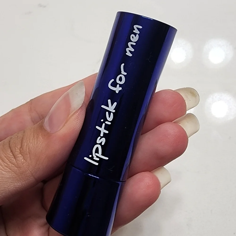 Makeup Revolution London Friends Joey Lipstick For Men Lip Balm Euc